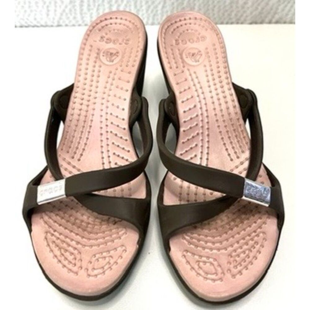 Vintage Y2K Crocs Cyprus heel sandals. Size 8.